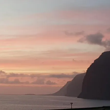 Apartment Ocean Pearl: Luxury Beachside With Sea View In Gigantes